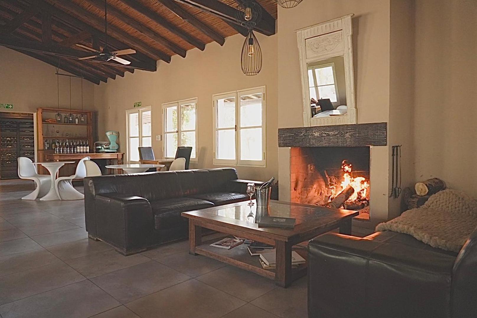 Postales Boutique Winery Hotel - Valle De Uco Colonia Las Rosas Εξωτερικό φωτογραφία